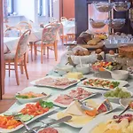 Hotel Hotel-barbarossa-garni Bei Hanau 3*