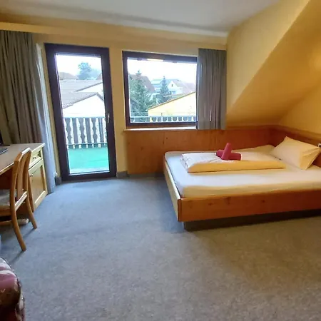 Hotel-barbarossa-garni Bei Hanau Rodenbach (Main-Kinzig)