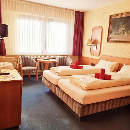 Hotel-barbarossa-garni Bei Hanau Rodenbach (Main-Kinzig)