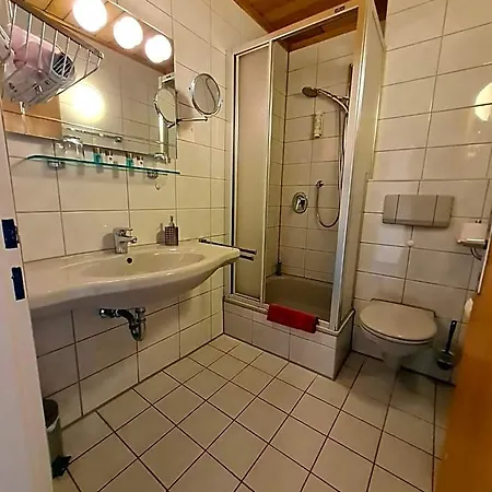 Hotel-barbarossa-garni Bei Hanau فندق 3*