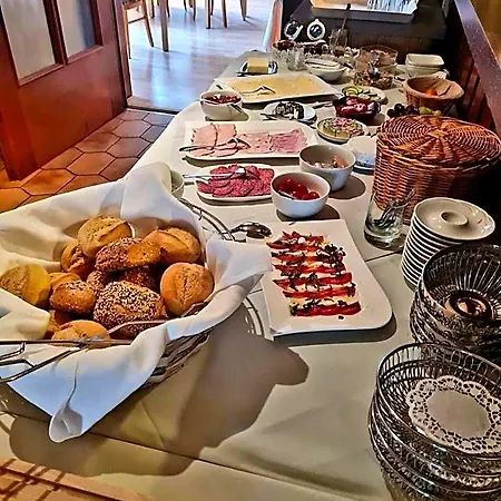 Hotel-barbarossa-garni Bei Hanau