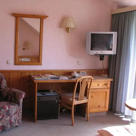 Hotel-barbarossa-garni Bei Hanau Hotel Rodenbach (Main-Kinzig)